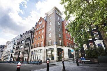 Marlin Apartments London City   Queen Street
