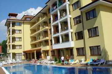 Sunny Dreams Aparthotel