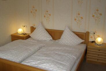 Pensão Gästehaus Cornelia