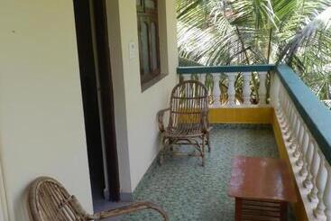 Pensión Babush Ocean Star