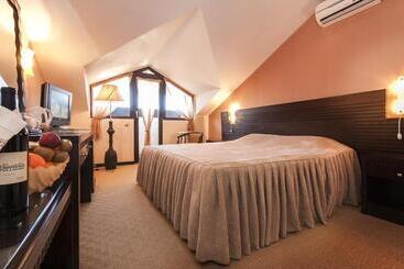 Hotell Bansko Spa & Holidays   Free Parking