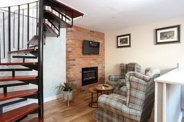 فندق Broom Hall Inn