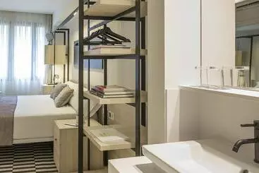Отель Denit Barcelona