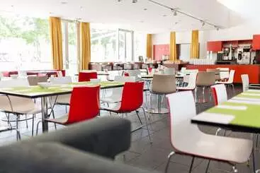 هتل Kyriad Vienna Altmannsdorf