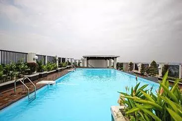 Hotel Oyo 90245 Tridasa