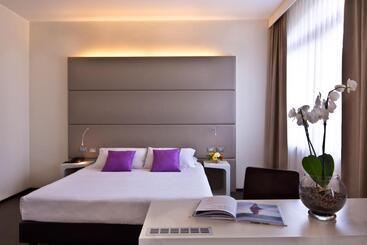 Th Assisi   Hotel Cenacolo