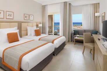 هتل Jaz Elite Casa Del Mar Beach