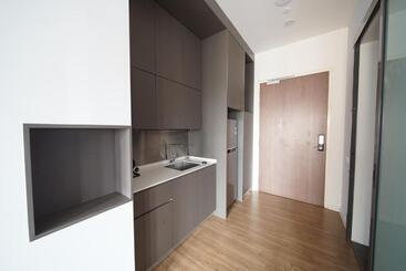 هتل آپارتمان Ceylonz Suites By Mykey Global