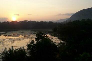Pensión Lake View Dambulla