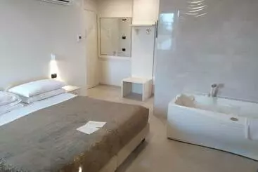 Aamiaismajoitus (B&B) Garda Diamant