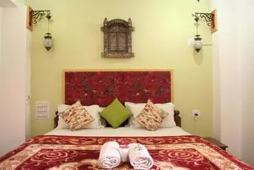 Otel Shanti Home