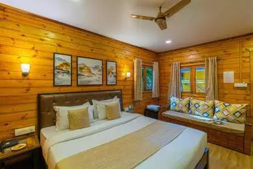 Resort La Cabana Beach & Spa, By Ashvem Beach