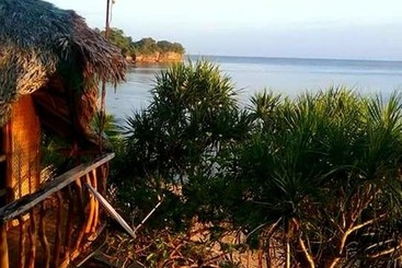 Hotel Reggae Vibes De Isla Romblon   Hostel