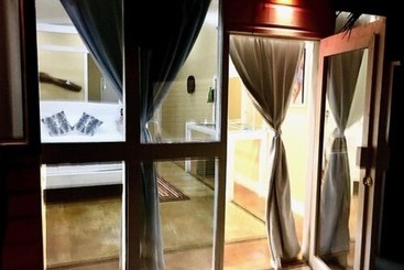 هتل Sea Cliff Resort