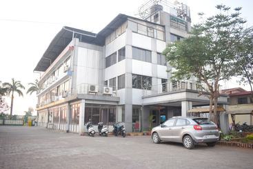 Greenland Delsol Resort