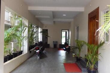 Hotel Akshith Inn