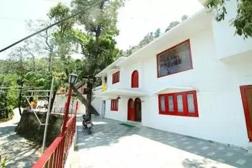 Hotelli Usha Palace
