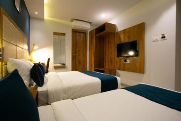 Hotel Oyo 79274 Oyo Silverkey Astro