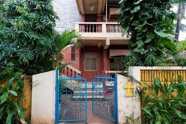 Пансион Miranda Beach House