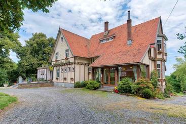 ホテル Hostellerie Doux Repos