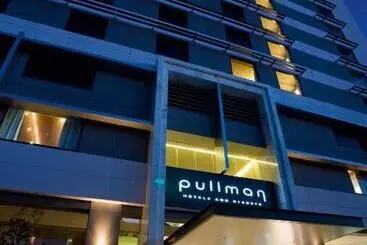 Отель Pullman Sydney Olympic Park
