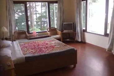 Hotel Chinar Lodge