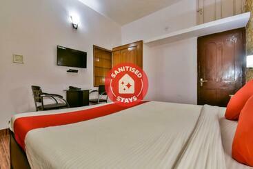 酒店 Oyo 78412 Buddha Palace