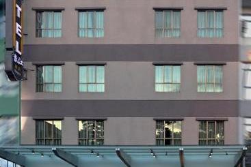 Yangtze Hotel 长江酒店