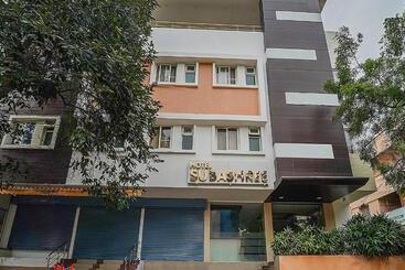 Hôtel Super Collection O Gandhipuram