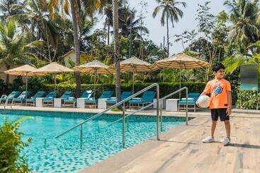 Hotel Holiday Inn Goa Candolim