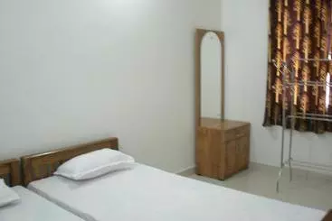 Bed and Breakfast Jacaranda Holiday Home