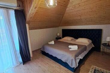 Bed and Breakfast Davit Batoni Guest House