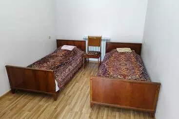ペンション Vanand Guest House