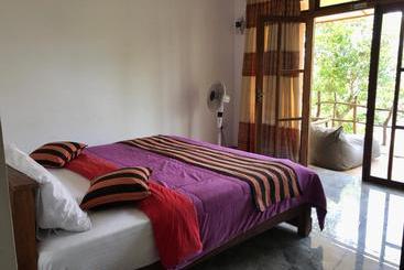 Panzió Ridge View Holiday Inn