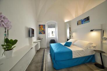 민박 Sunshine Luxury Rooms