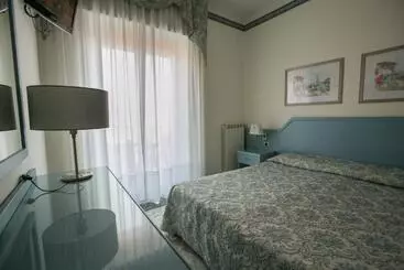 בית מלון כפרי Ariston