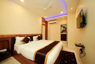 هتل Golden Palace