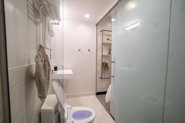 هتل Sova Microroom & Social