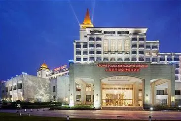 Crowne Plaza Hotel Lake Malaren Shanghai
