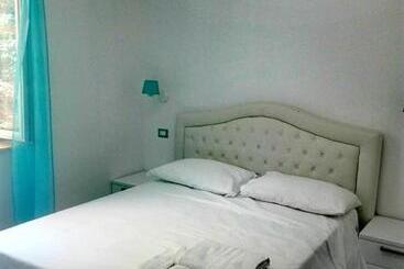 膳宿费 La Terrazza Sul Mare