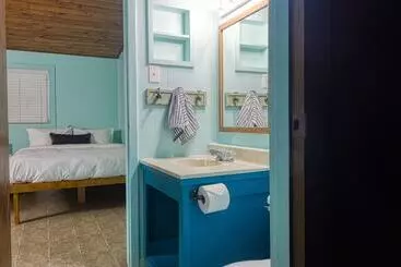 コテージ Frio River Cabins