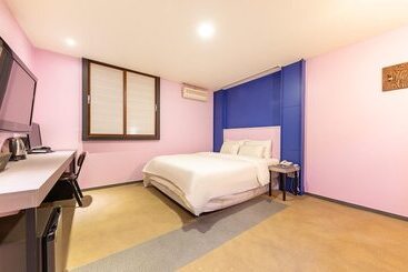 Motel Cheongju Hotel 7