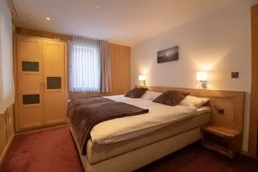 هتل Alpine Lodge
