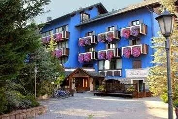 Отель Baita Clementi