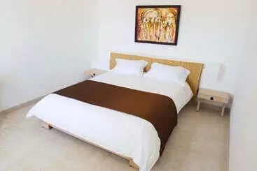 هتل Les Jardins De Toumana