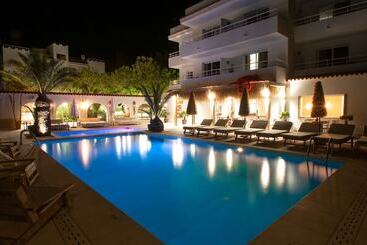 Apart Otel Secret Oasis Ibiza  Adults Only
