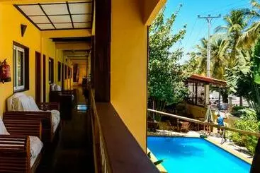 هتل Restaurant Coco Lodge Majunga