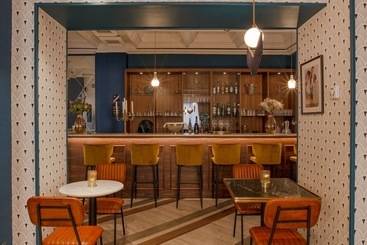 Szálloda Work From Here At Bristol