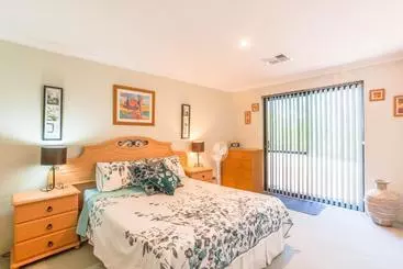 Bed and Breakfast Seatrees Accommodation