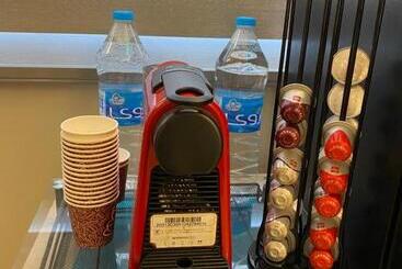 تختخواب و صبحانه Moses Residence